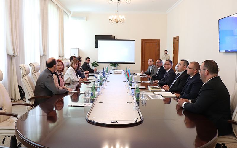 Azerbaijan to develop national healthcare information strategy (PHOTO)
