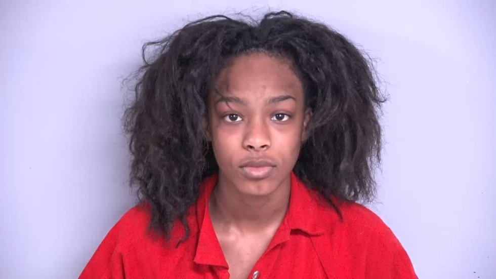 KFC employee used customers&rsquo; card info to make thousands of dollars worth of purchases, deputies say