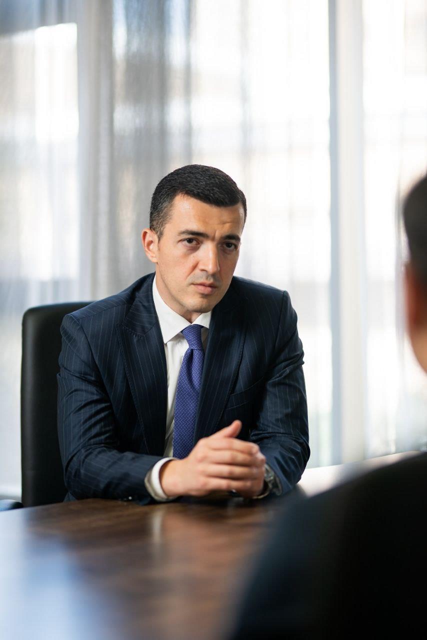 Azerbaijani BSE Chair Paints Global Interest In Manat-Denominated Issuance (Exclusive Interview)